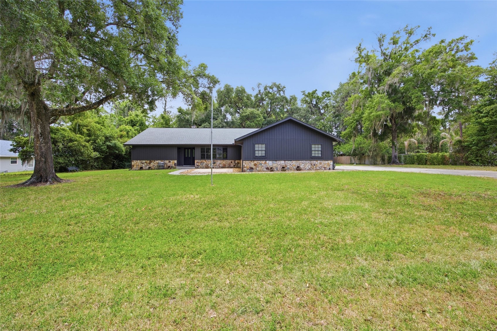 8274 NW 47TH STREET