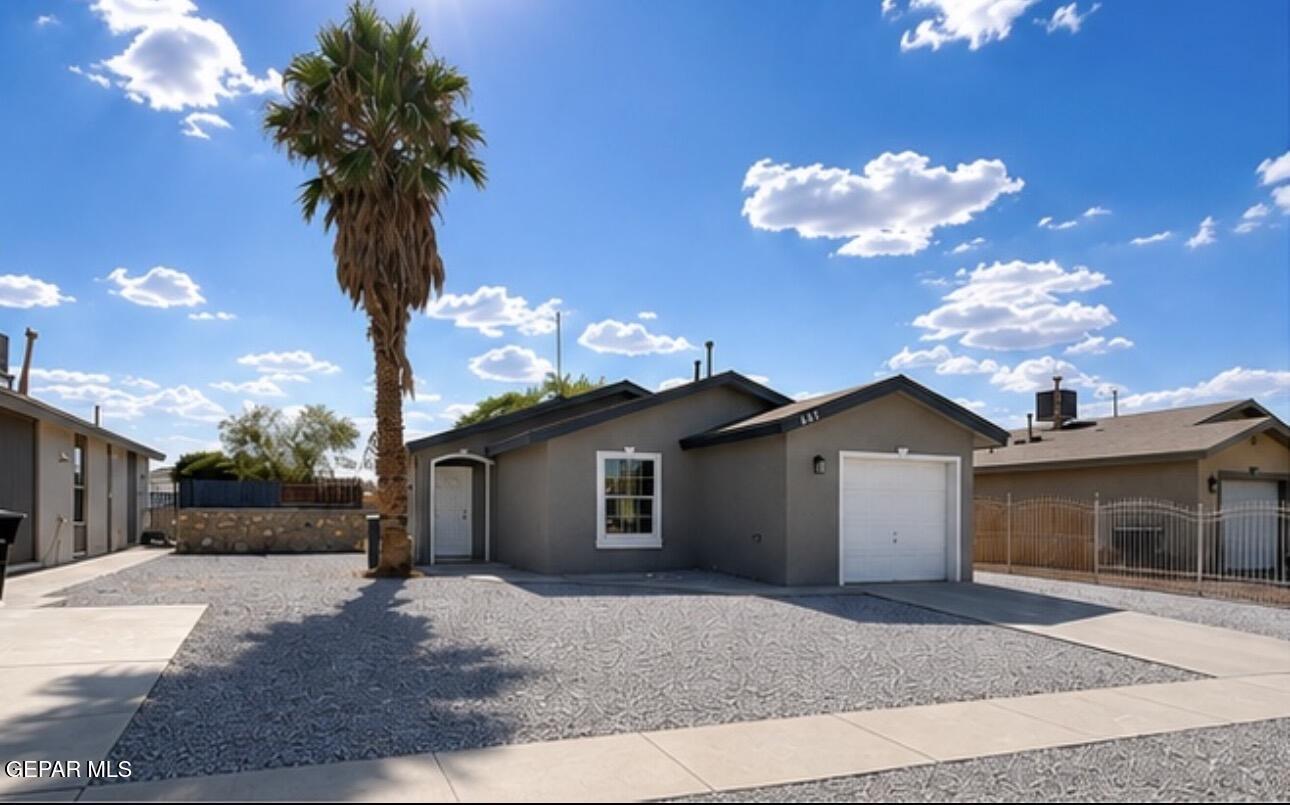 663 Danube Drive, Horizon City, TX 79928