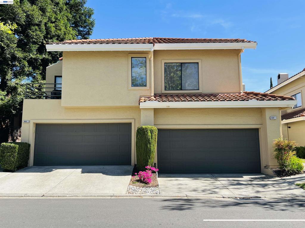 3089 Lakemont Dr