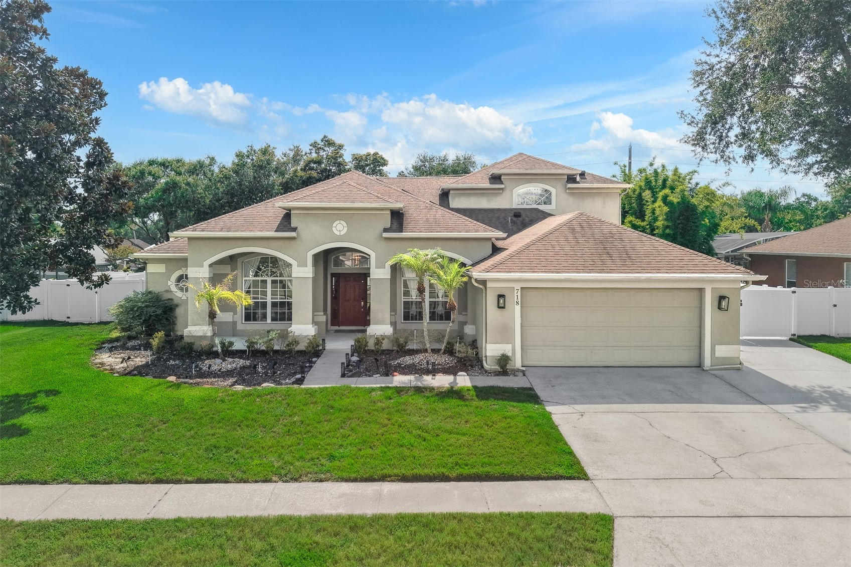 718 LITTLE HAMPTON LANE