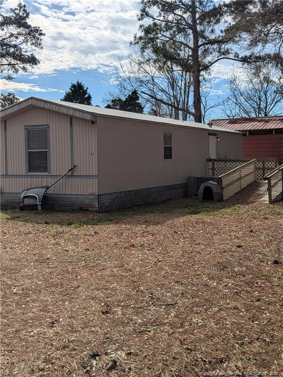 25 Plum Nellie Road, Bladenboro, NC 28320