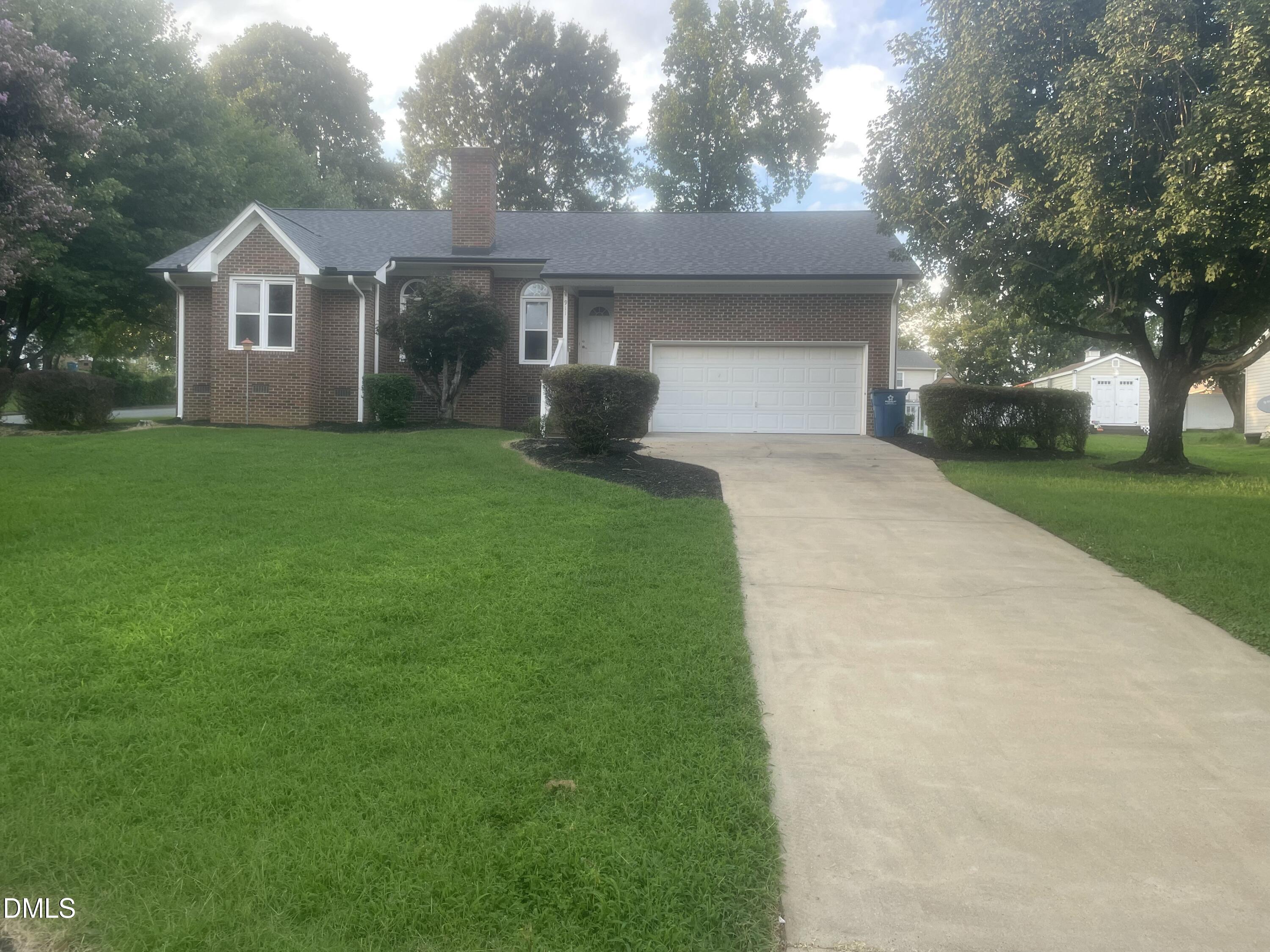 911 S Ridge Road, Burlington, NC 27217