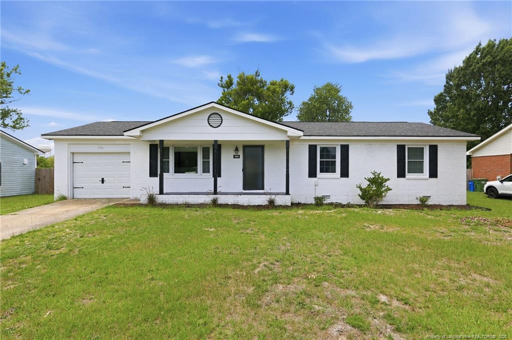 1006 XAVIER Drive, Fayetteville, NC 28311