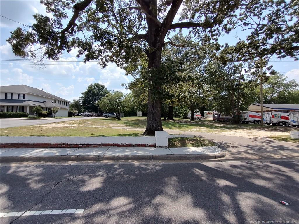 5523 Yadkin Road, Fayetteville, NC 28303