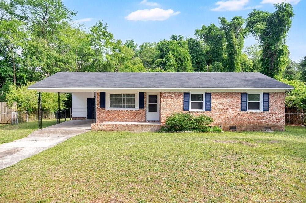 2627 Dumbarton Road, Fayetteville, NC 28306