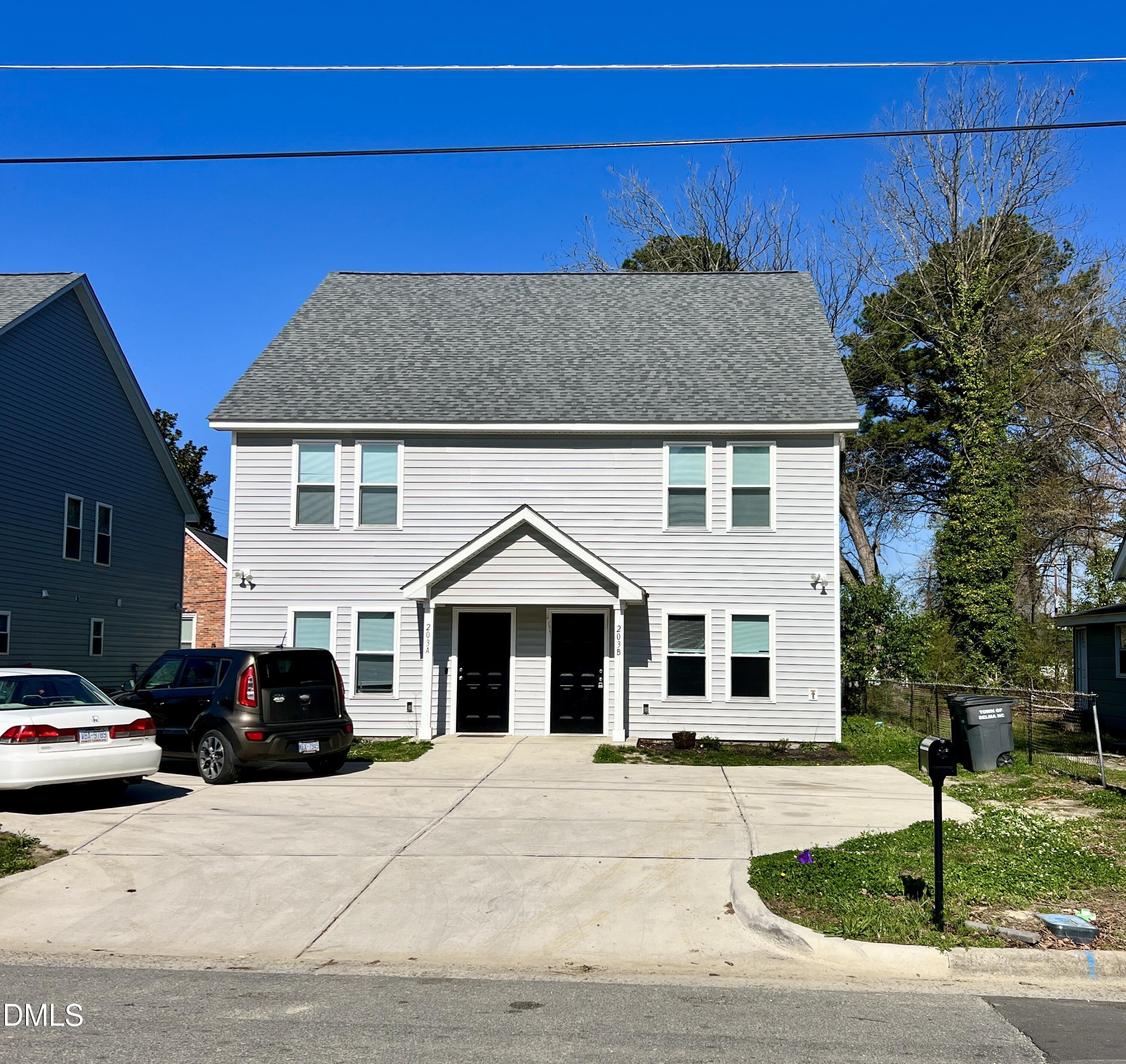 203 N Sellers Street, Selma, NC 27576