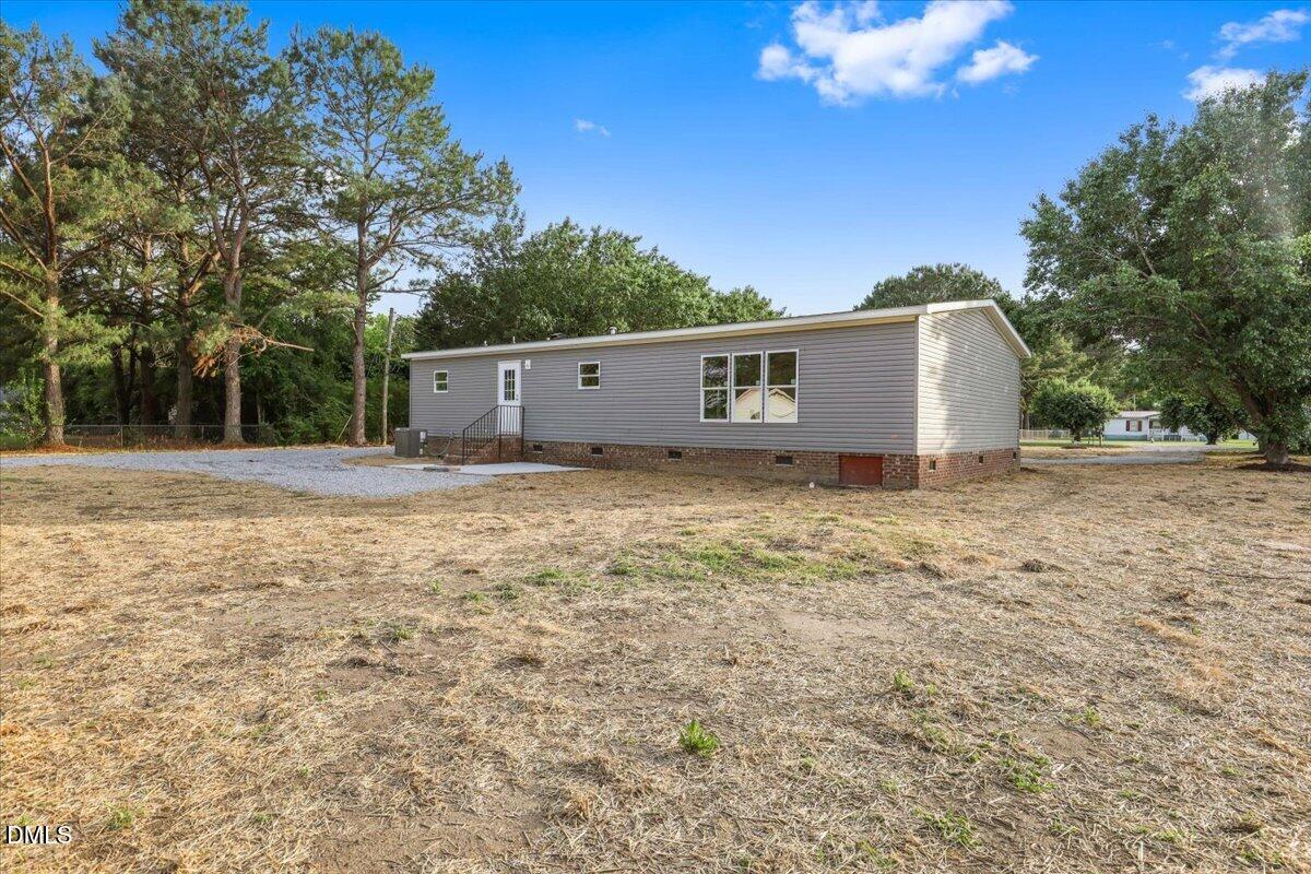 5737 Lloyd Road, Lucama, NC 27851