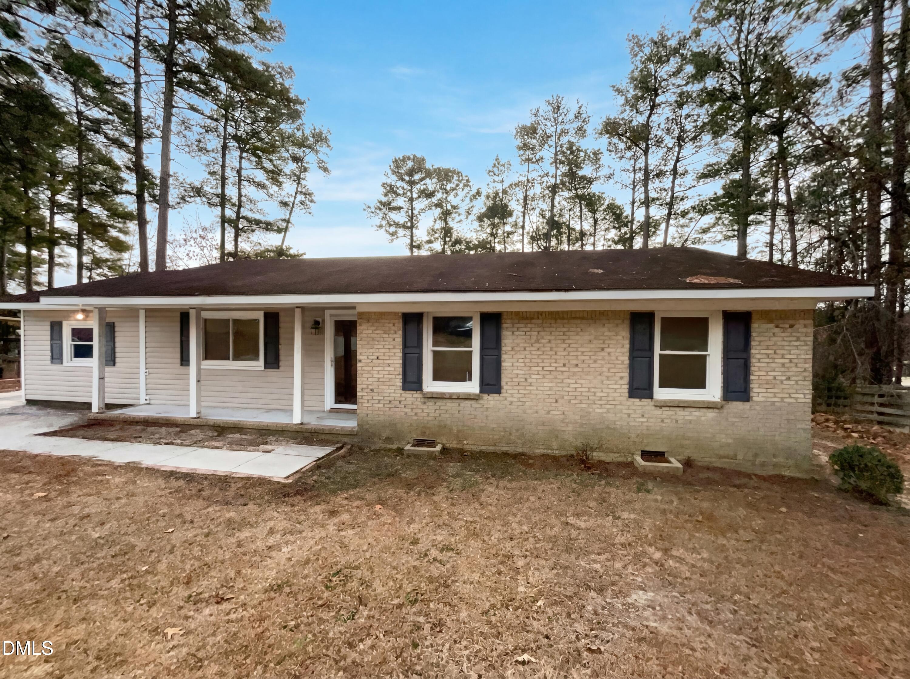 1004 Vesper Lane, Fayetteville, NC 28311