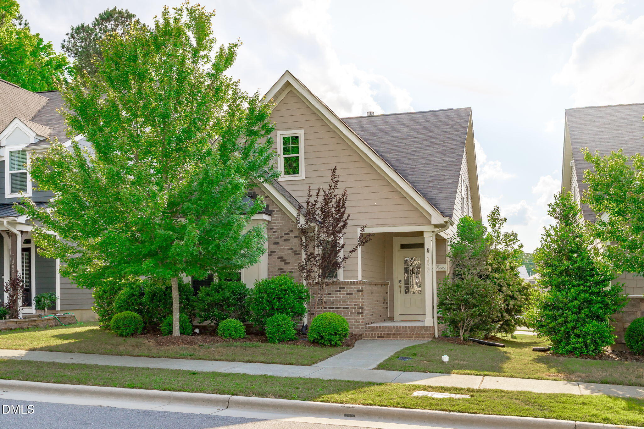1860 Hammocks Beach Trail, Apex, NC 27502