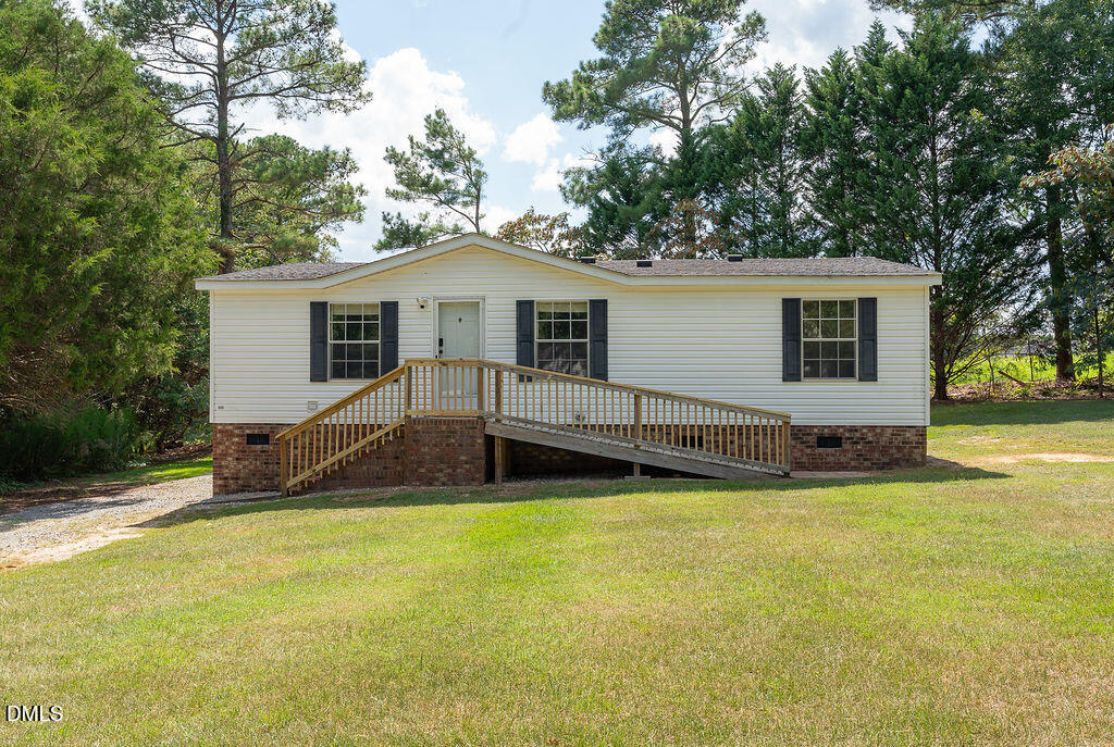 3189 Nc-55, Coats, NC 27521