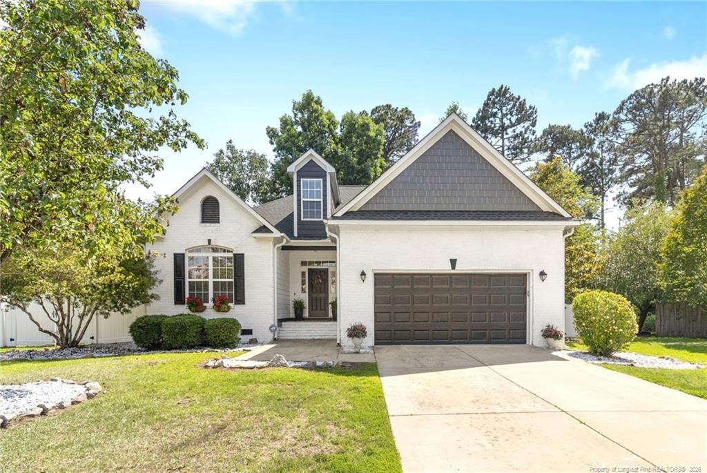 327 Ridgeway Court, Fayetteville, NC 28311