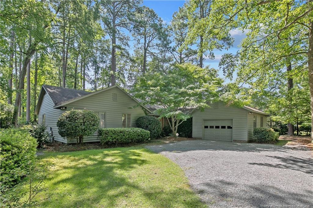 218 Queensberry Drive, Fayetteville, NC 28303