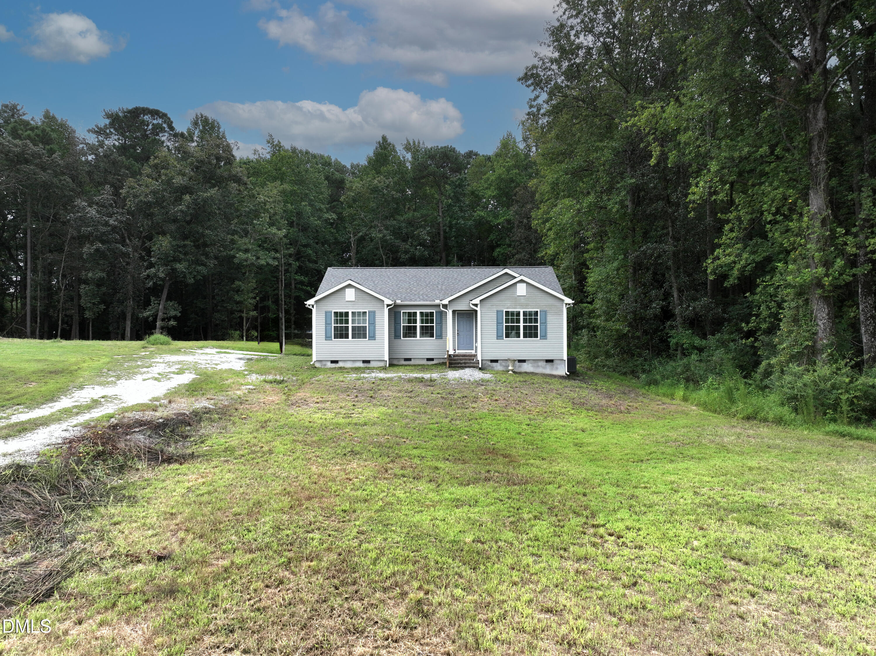 5789 Pine Street, Bailey, NC 27807