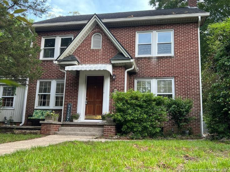 207 Hillcrest Avenue, Fayetteville, NC 28305