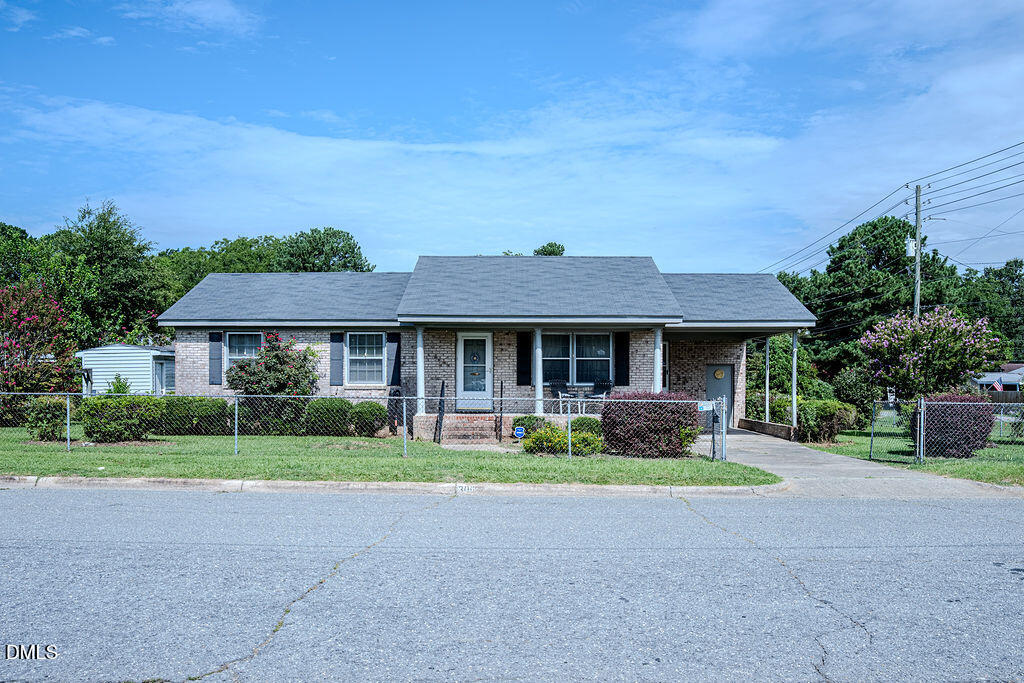 306 S Brevard Street, Selma, NC 27576