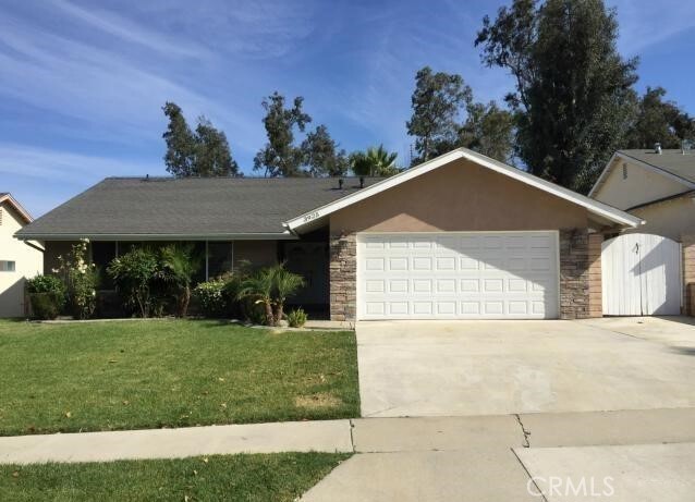 3925 Hickory Lane