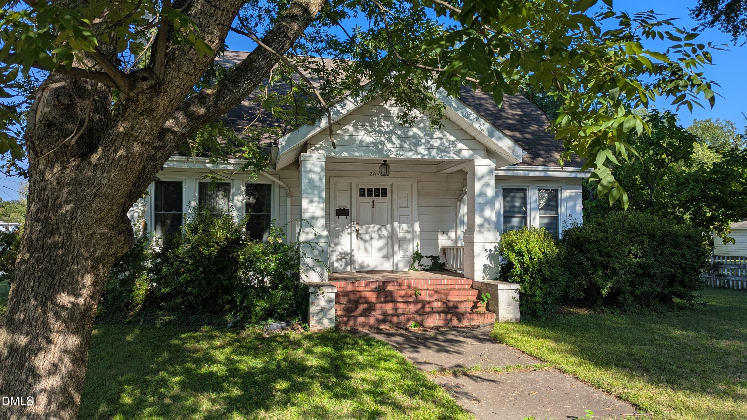 204 Gilmer Street, Burlington, NC 27217