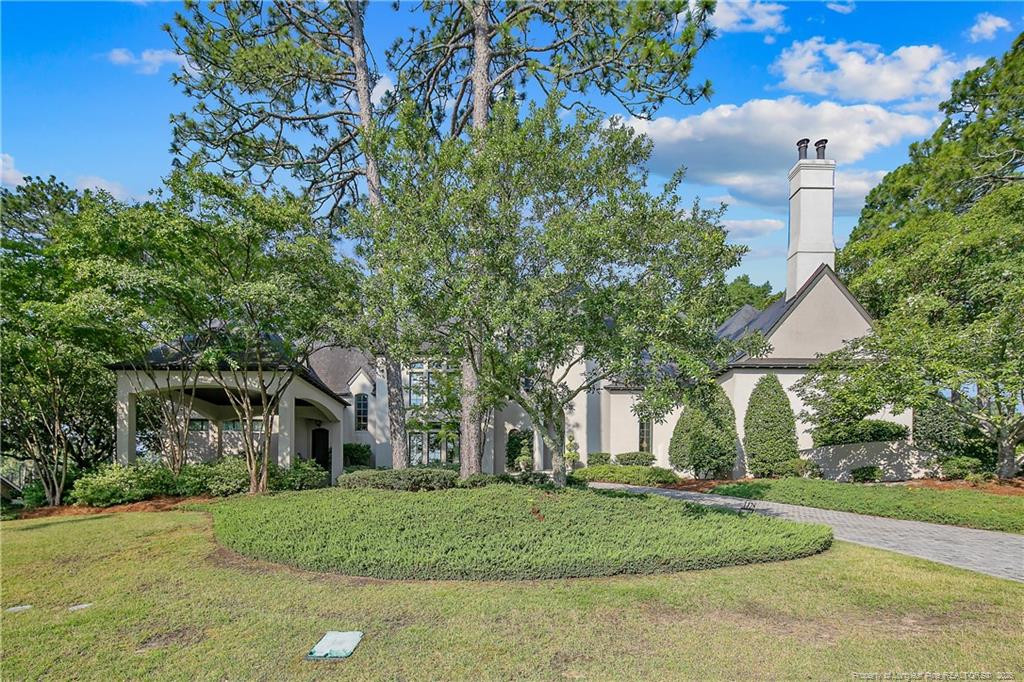 1128 Longleaf Drive, Fayetteville, NC 28305