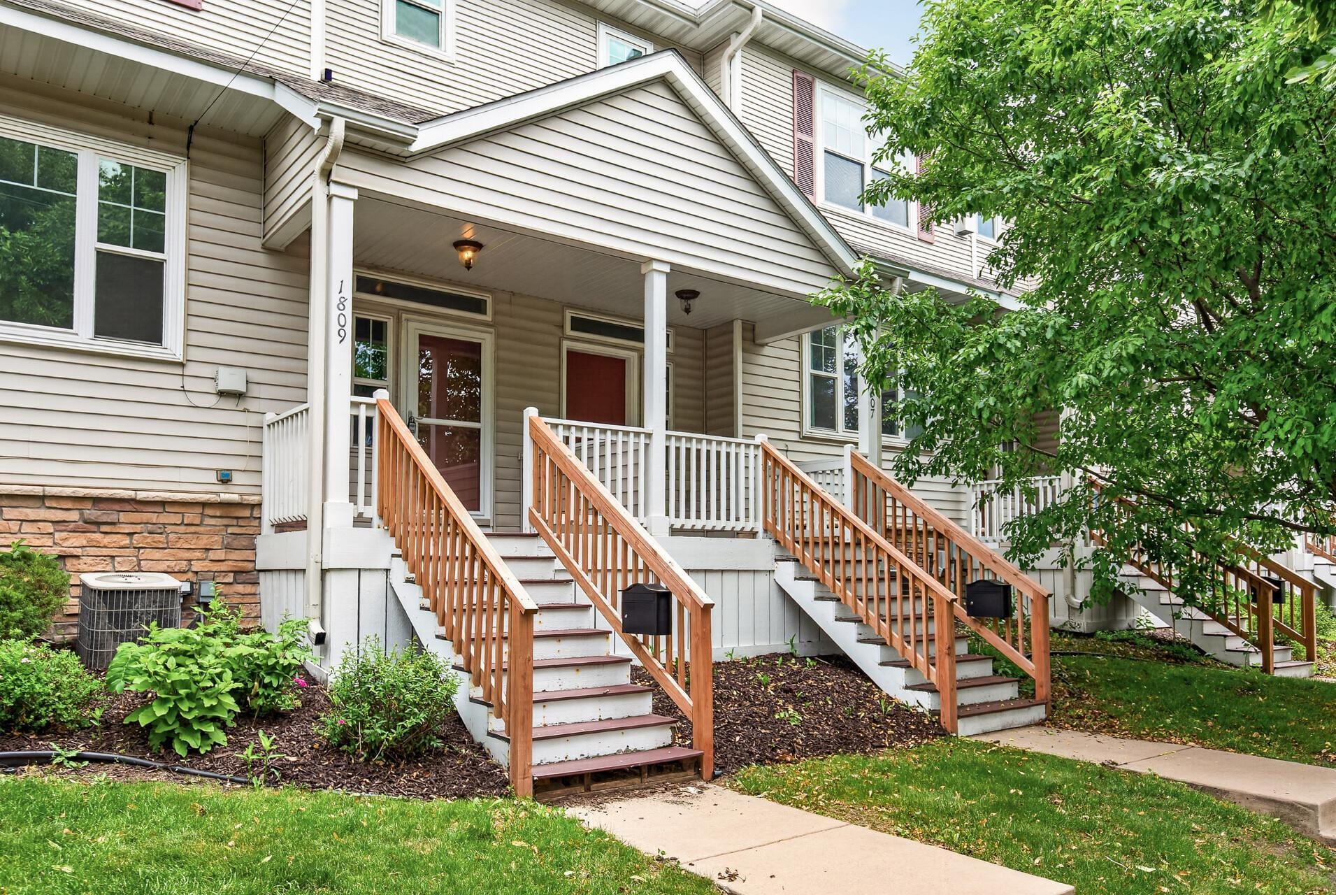 1807 3rd Street NE, Minneapolis, MN 55418