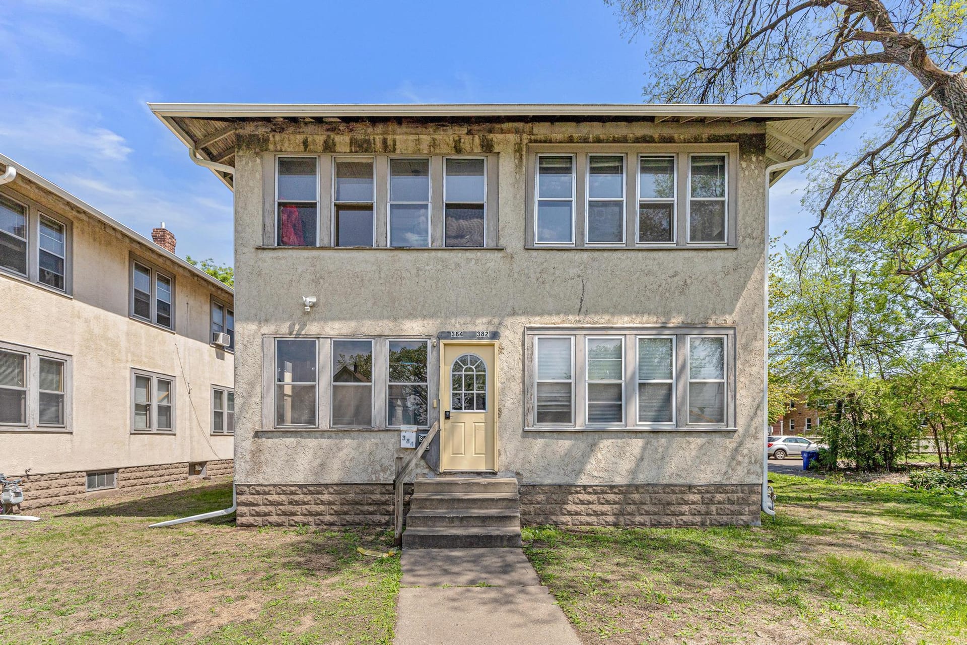 422 Pierce Street N, Saint Paul, MN 55104