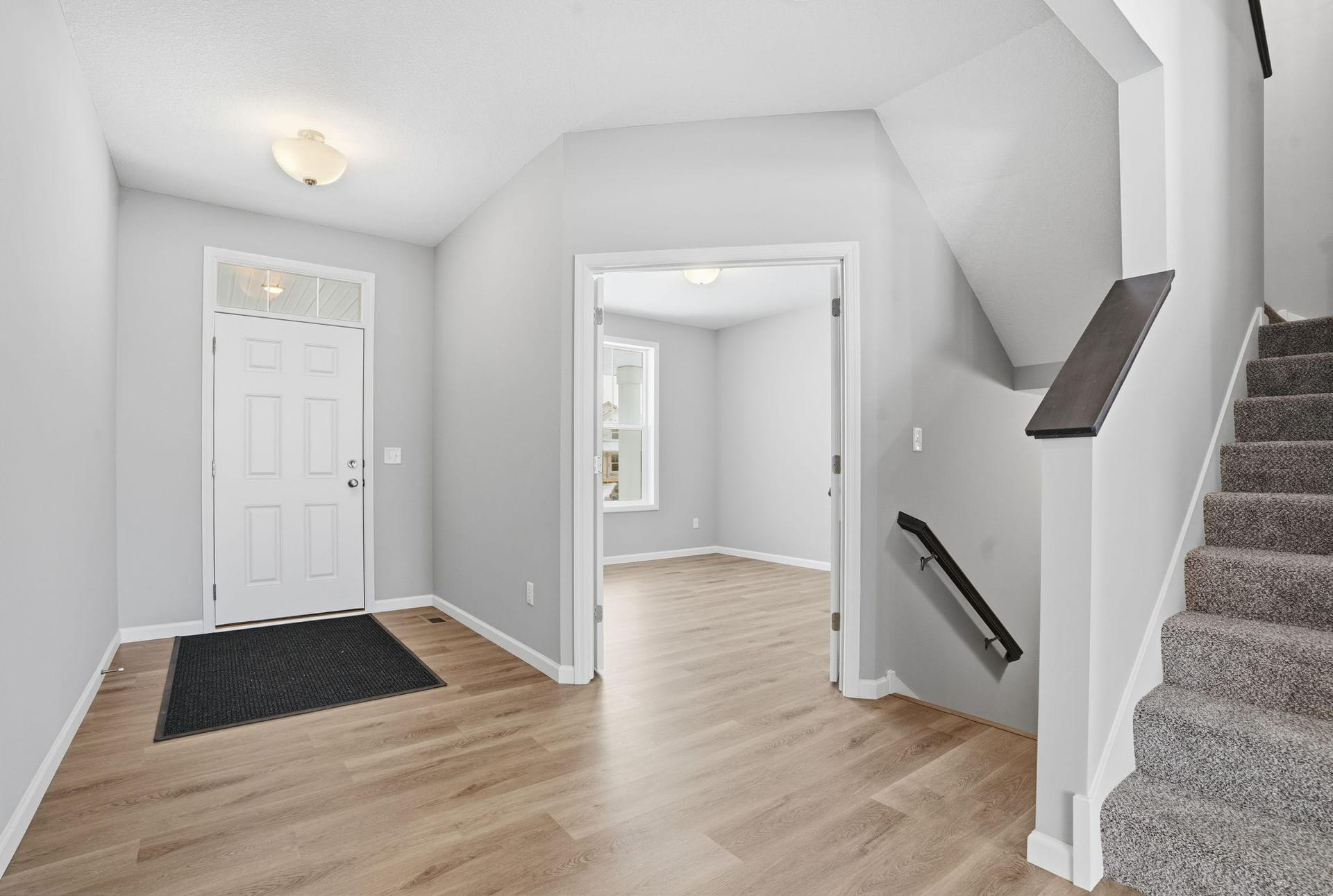 1010 2nd Street NW, Delano, MN 55328