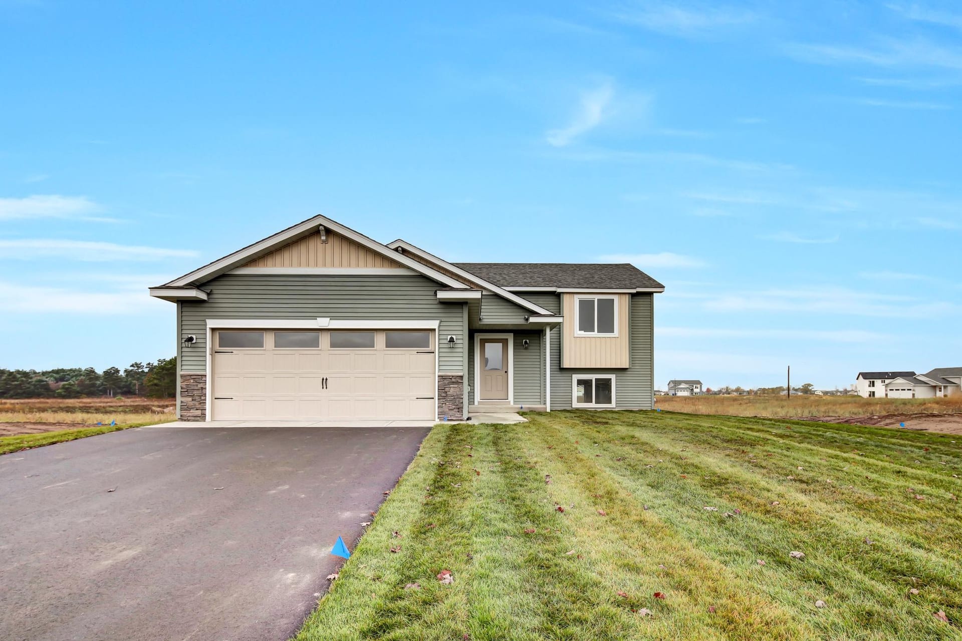960 3rd Avenue SW, Rice, MN 56367