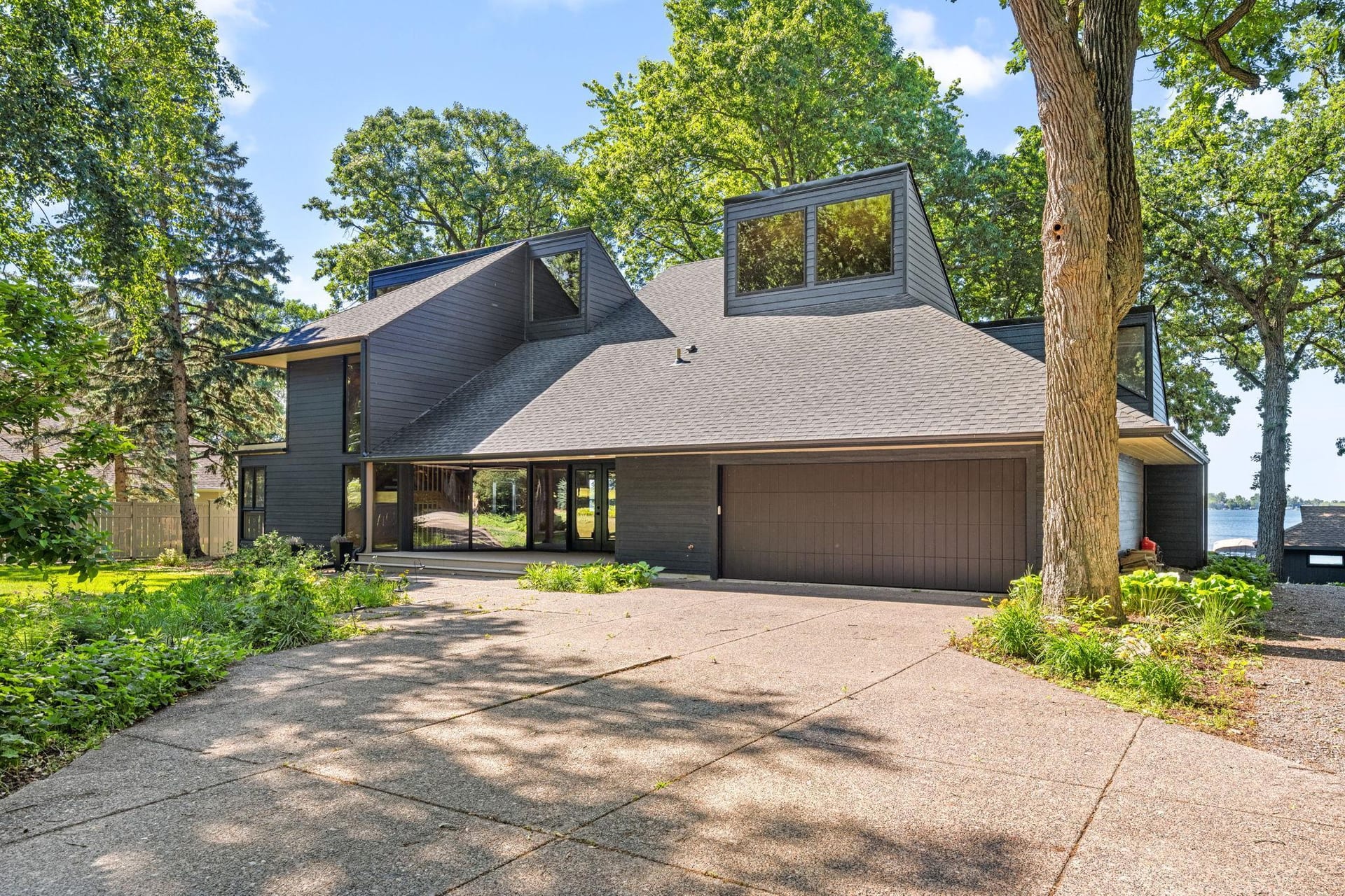 1308 Woodlawn Beach, Buffalo, MN 55313