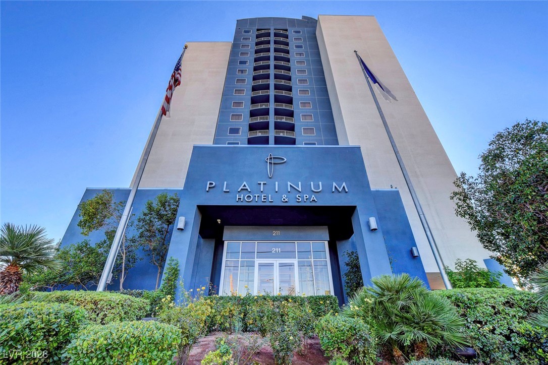 211 East Flamingo Road 713