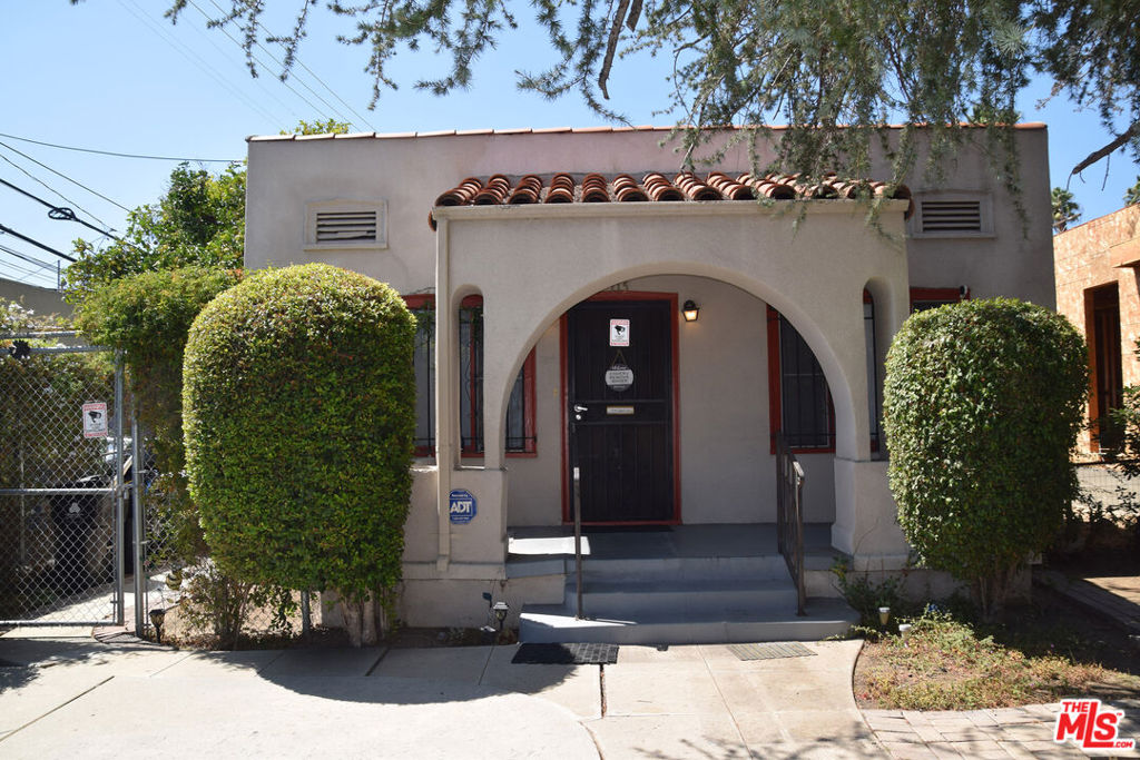 715 N Ogden Drive