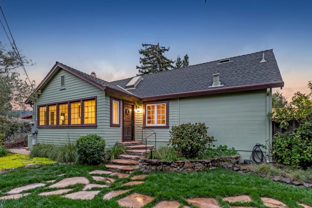 232 Highland Terrace