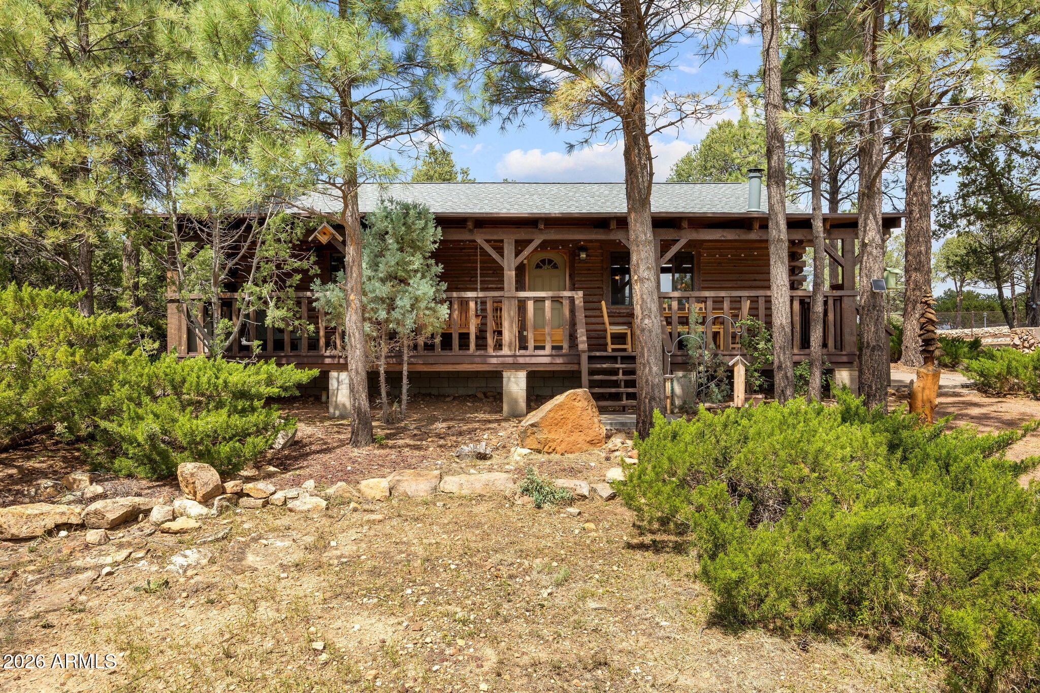 2926 HOMESTEAD Drive, Overgaard, AZ 85933