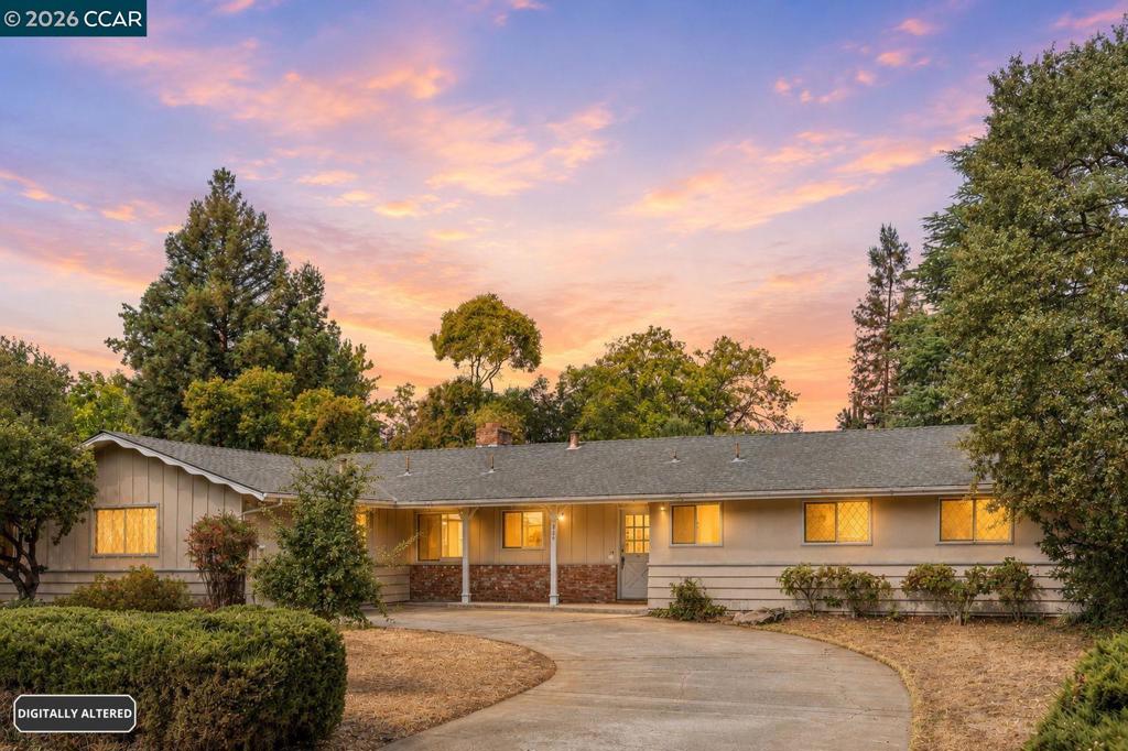 1013 Panadero Way