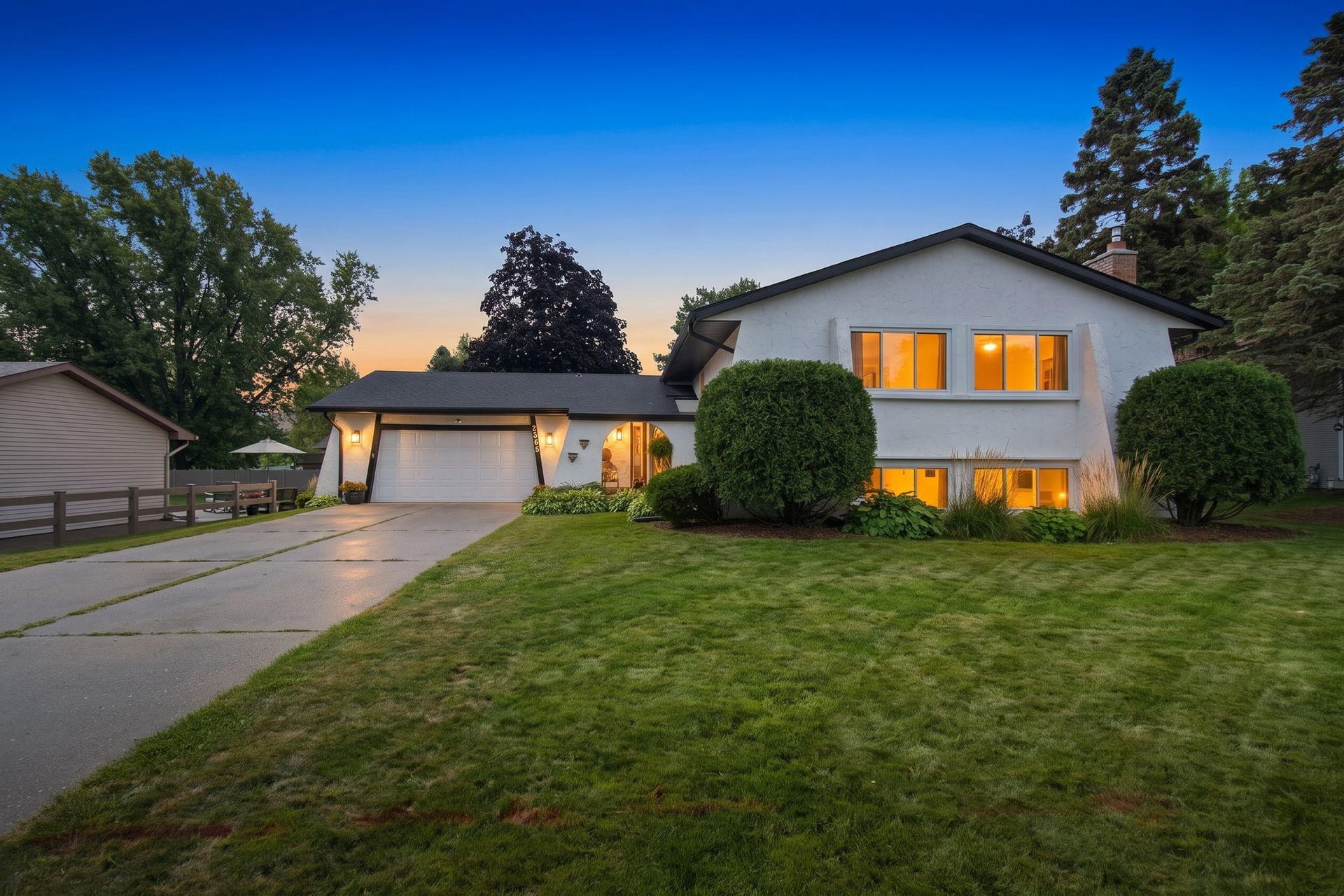 7565 Paul Road, Woodbury, MN 55125