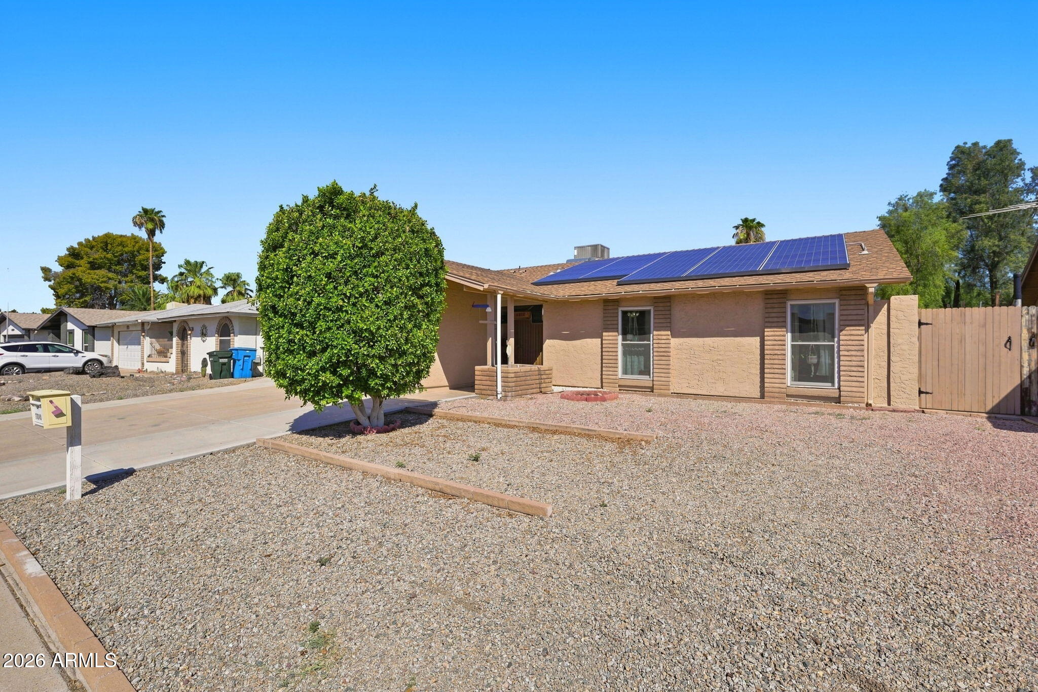 10340 W HAZELWOOD Avenue, Phoenix, AZ 85037