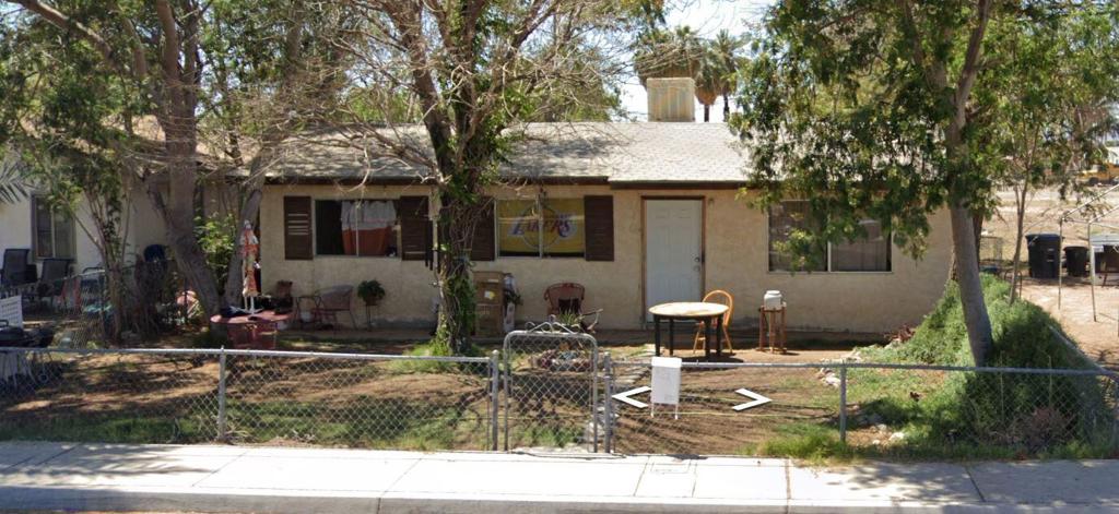 421 N Solano Avenue