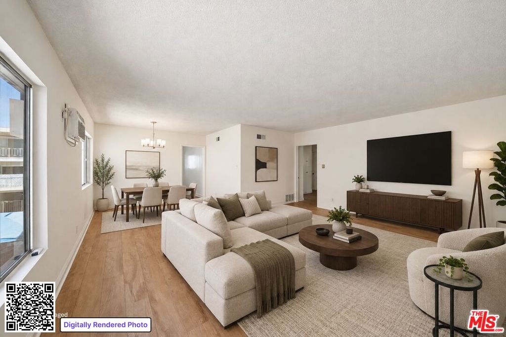 1050 S Wooster Street 5