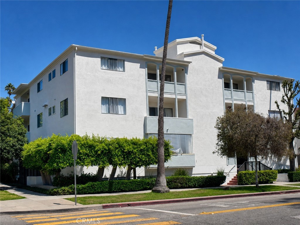 1101 Lincoln Boulevard 1A