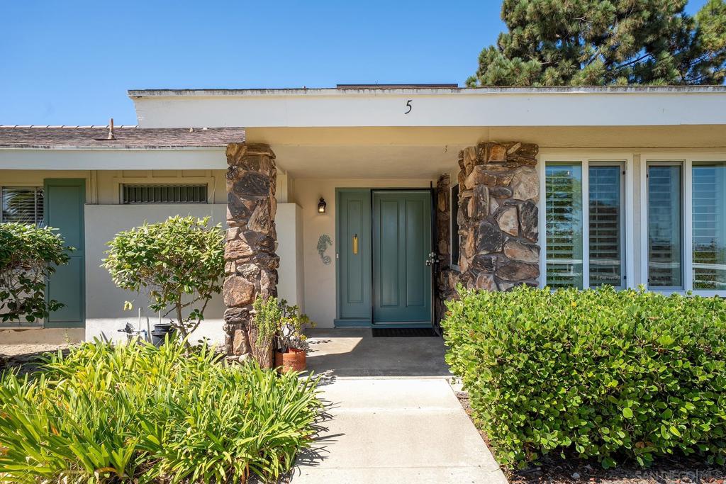 3685 Vista Campana N 5