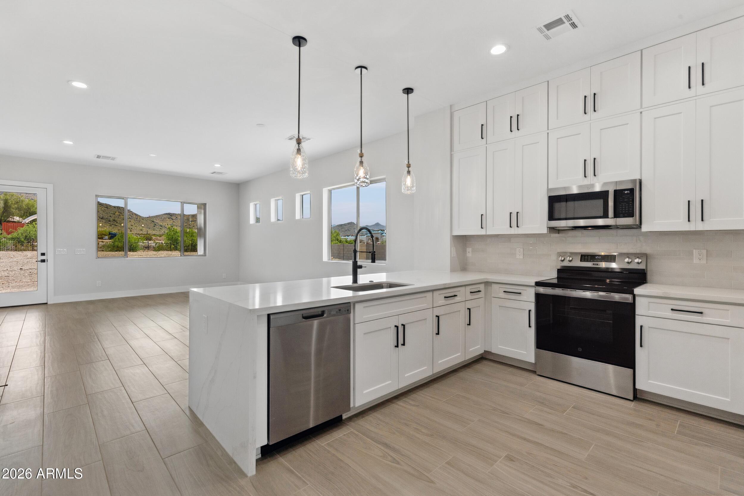 3835 W FOX Road, Laveen, AZ 85339
