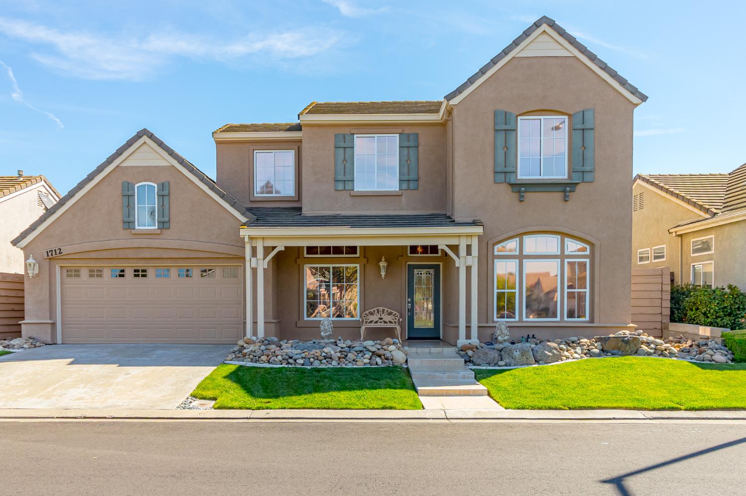 1712 Newhampton Way, Modesto, CA 95355-8207