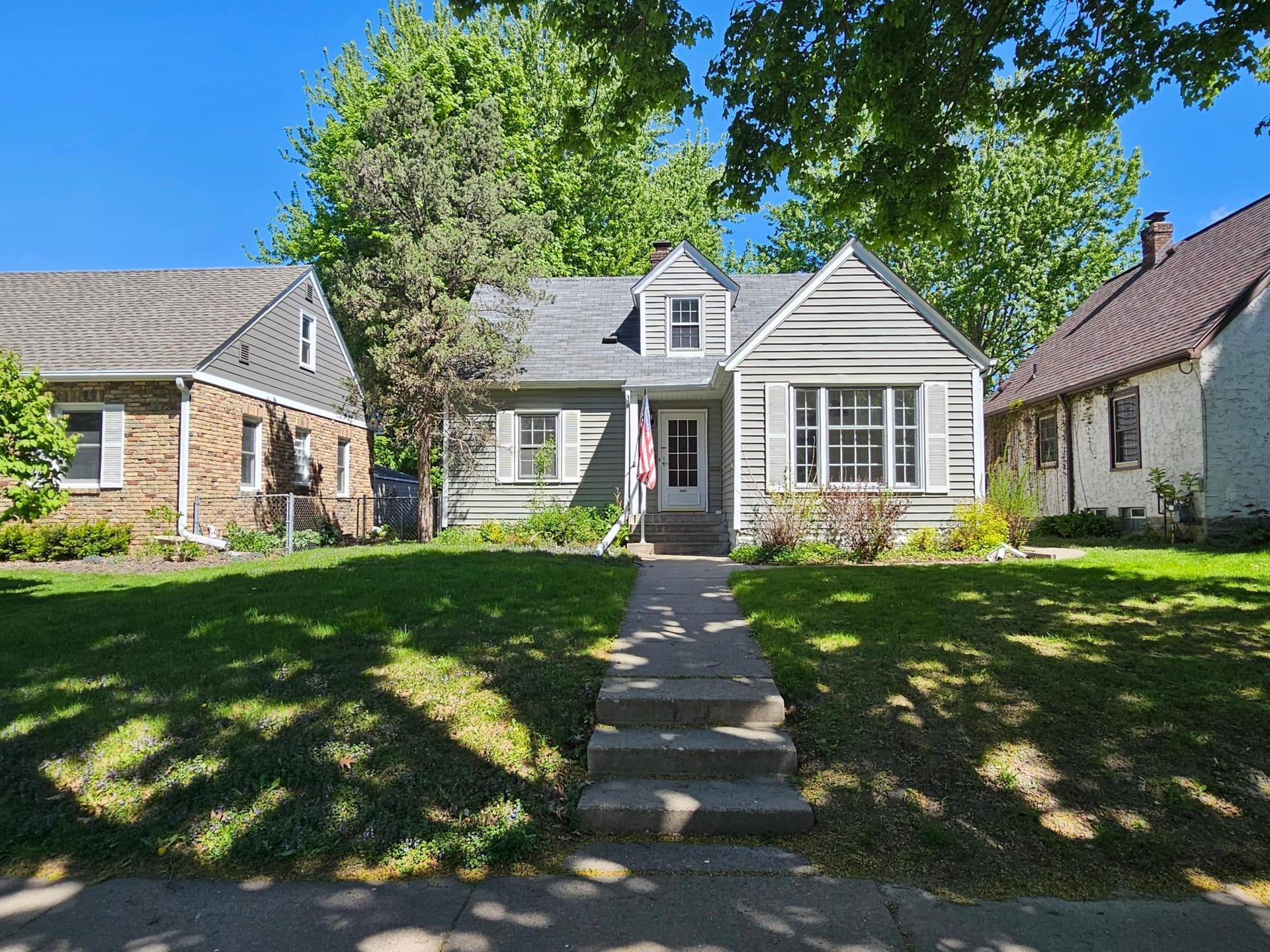 1361 Scheffer Avenue, Saint Paul, MN 55116