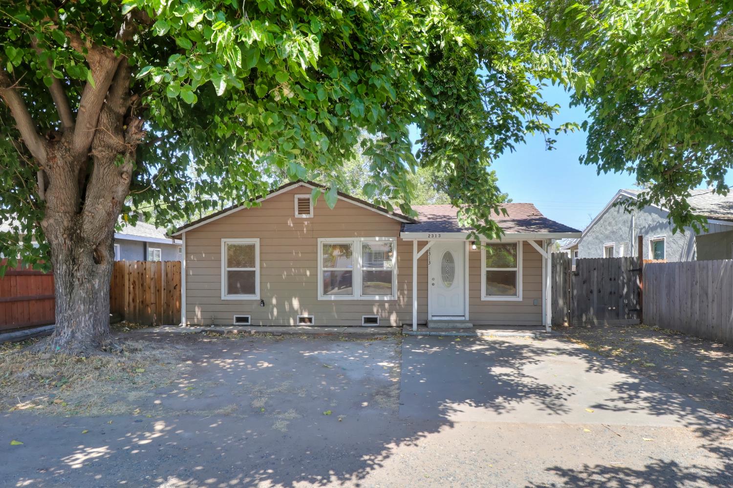 2313 Piercy Ave, Sacramento, CA 95838