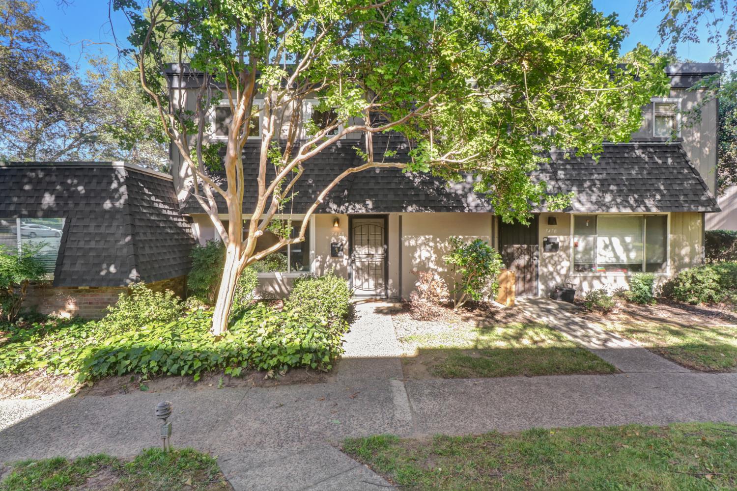 7468 Fairway Two Avenue, Fair Oaks, CA 95628-4652