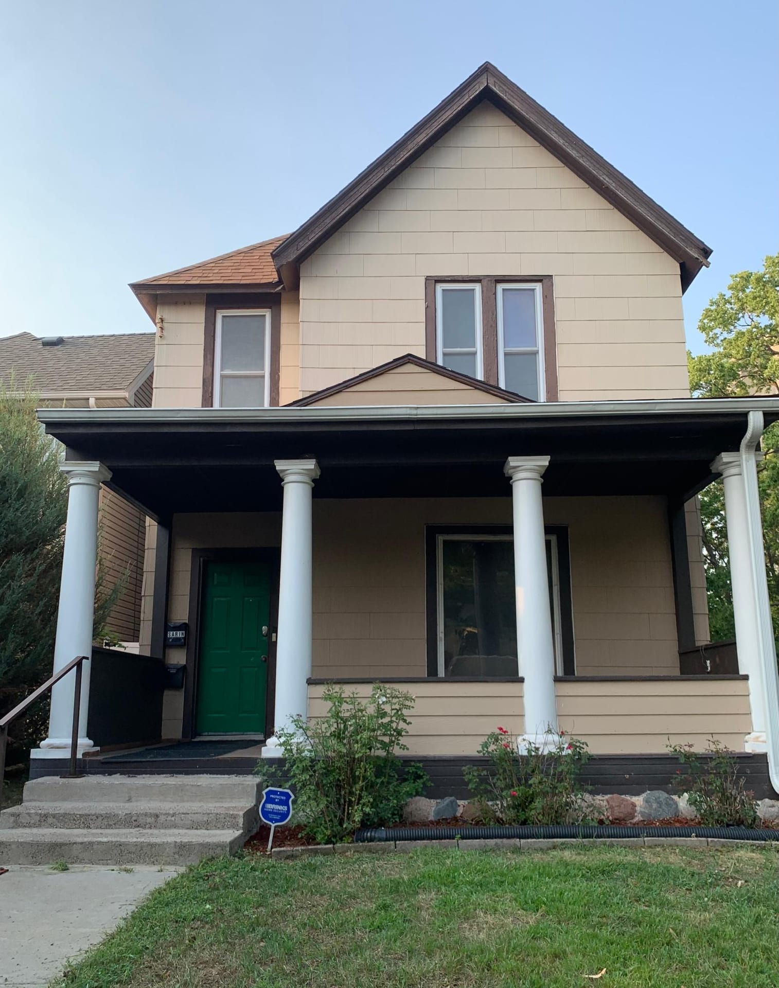 122 W 32nd Street, Minneapolis, MN 55408