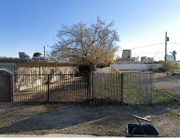211 Jackson Avenue
