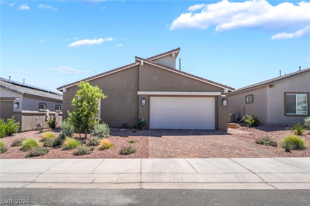 292 Whitney Crest Street