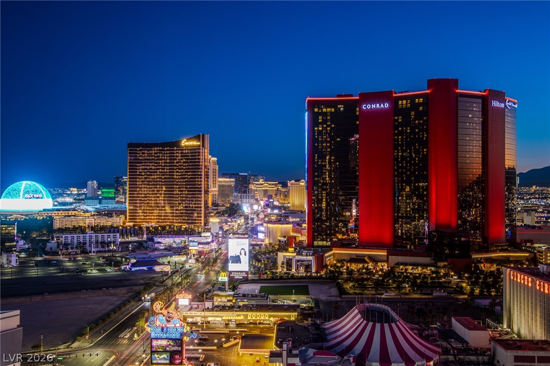 2700 Las Vegas Boulevard 2702