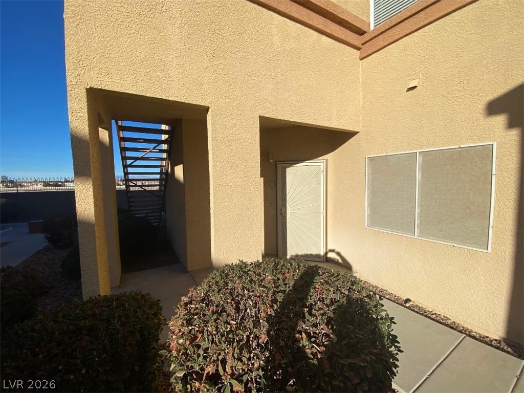 1050 East Cactus Avenue 1080