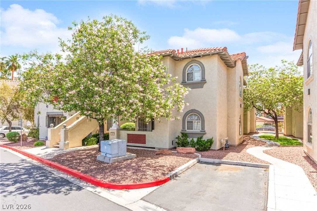 6832 Elm Creek Drive 204