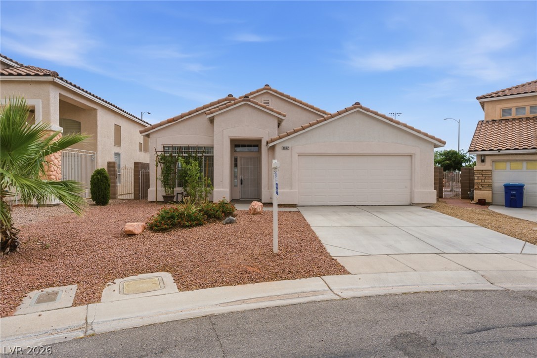 3872 Crest Horn Dr Drive